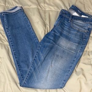 Levi’s skinny jeans